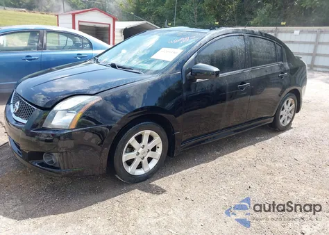 2011 Nissan Sentra 2.0Sr из США, поврежденный, VIN 3N1AB6AP2BL688279